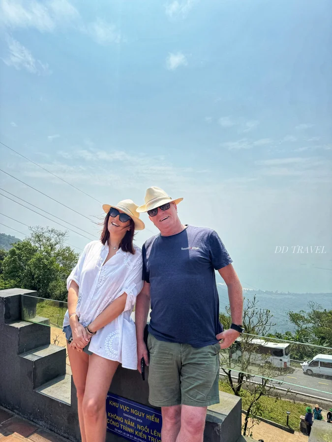 Hai Van Pass top viewpoint panorama DDTravel Jeep tour