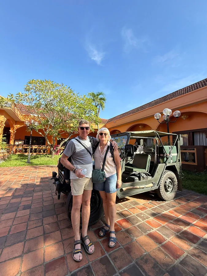 Hoi An Hue Jeep couple hotel pickup DDTravel