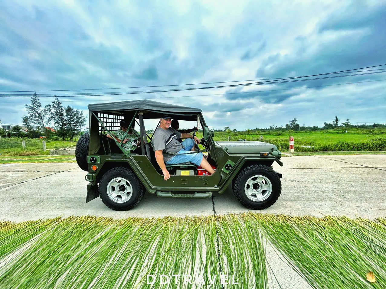 Jeep driving countryside road Hoi An island tour DDTravel