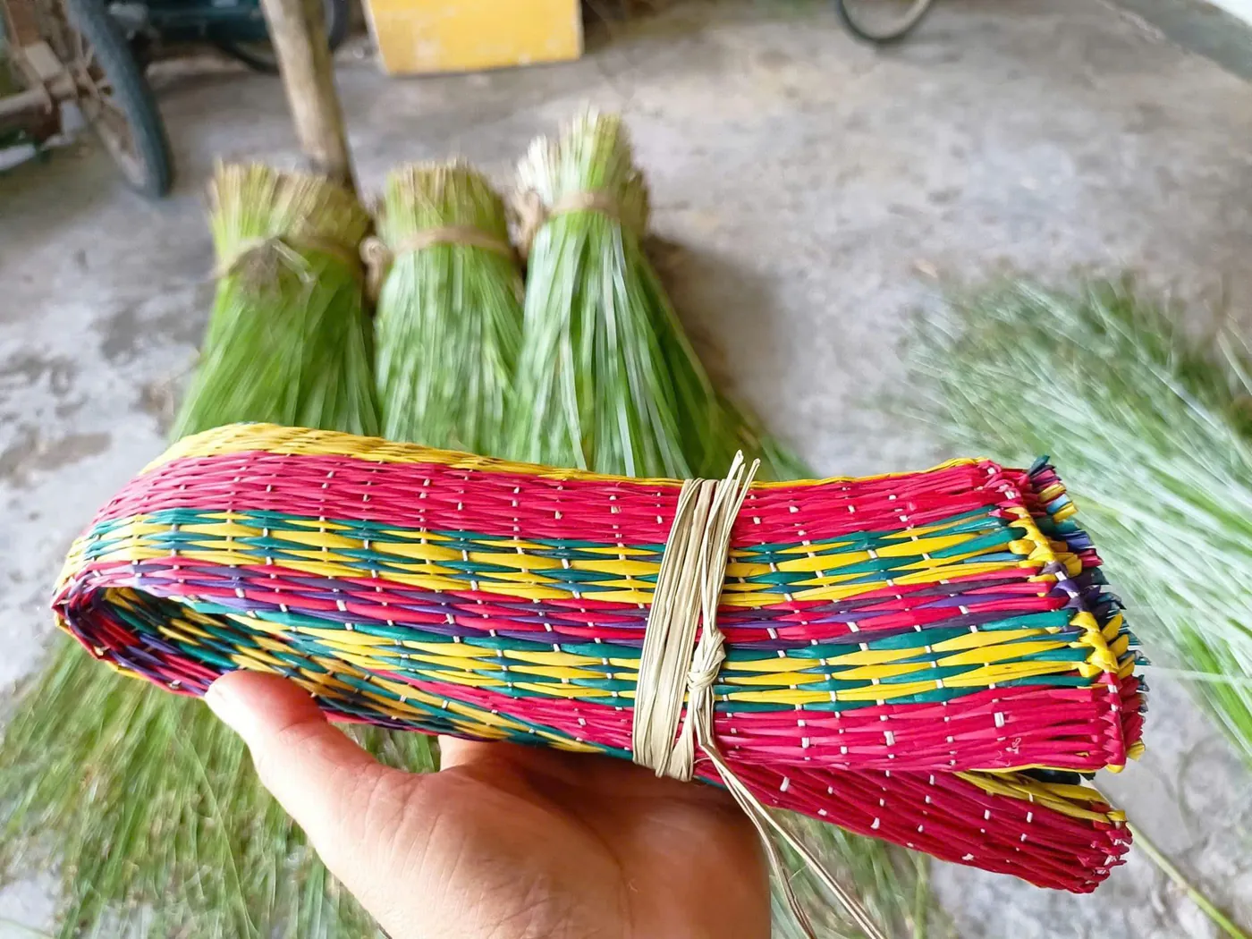 Mat weaving village colourful woven mat Hoi An island Jeep tour DDTravel