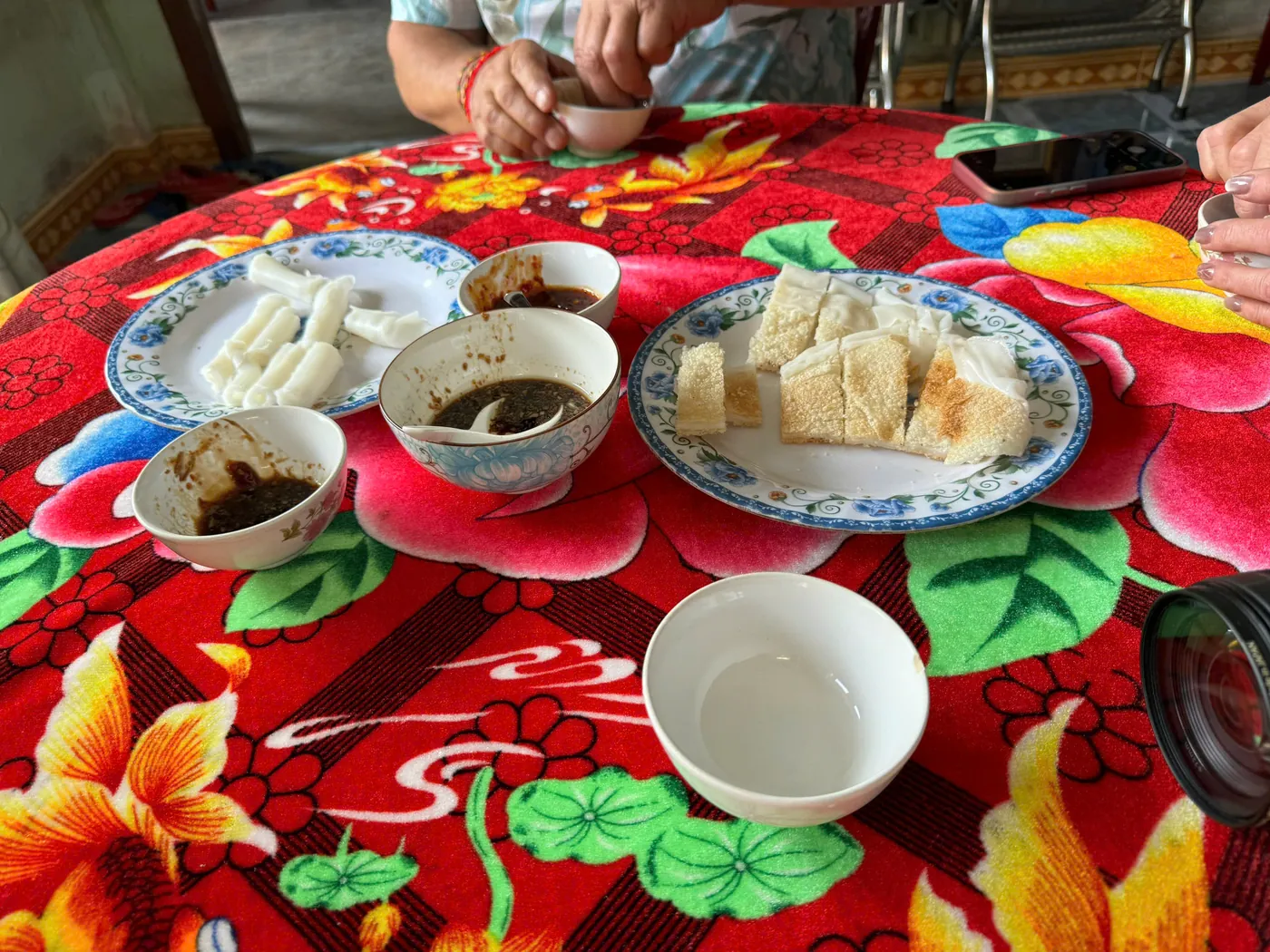 Rice cake banh trang village Hoi An island Jeep tour DDTravel