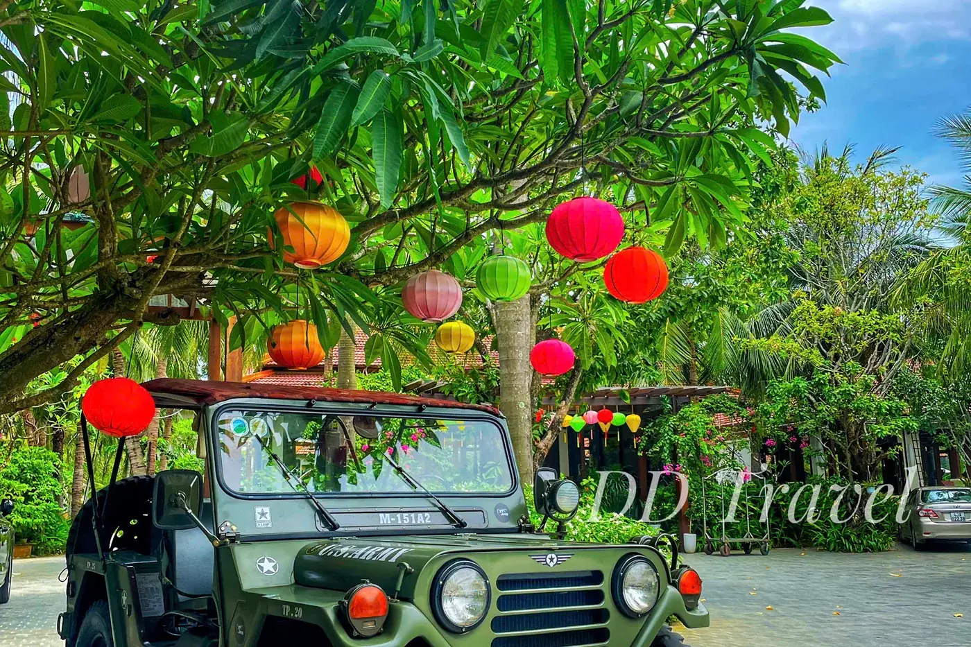 US Army Jeep with lanterns Hoi An island tour DDTravel