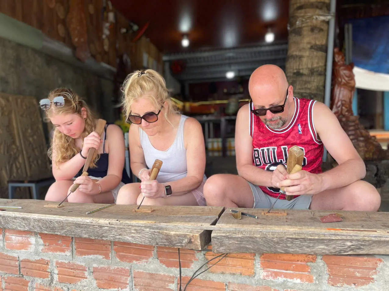 Kim Bồng carpentry family wood carving Hội An Jeep tour DDTravel