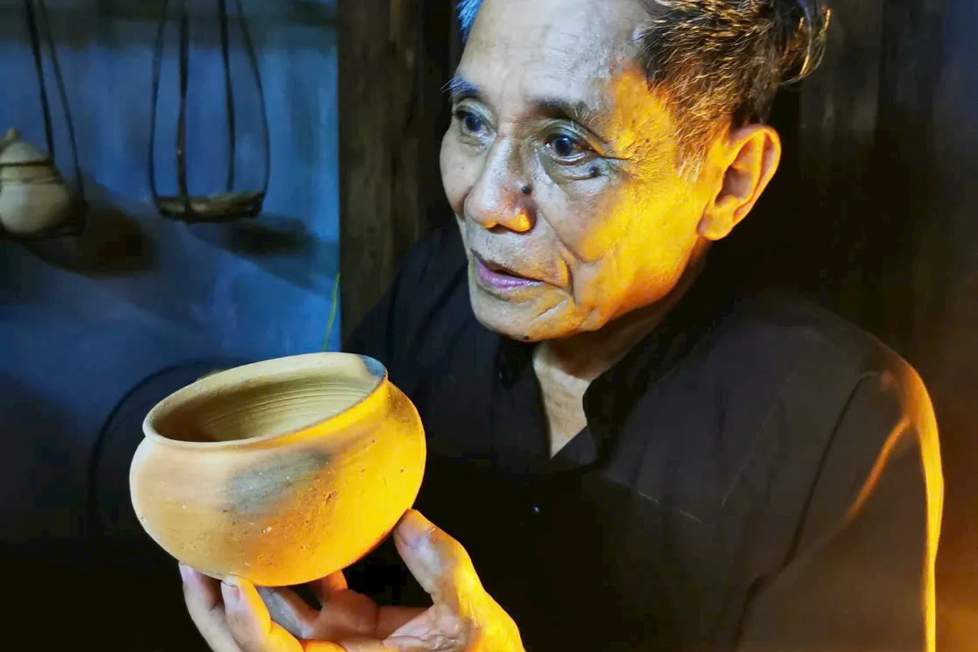 Thanh Hà pottery artisan clay pot Hội An Jeep tour DDTravel