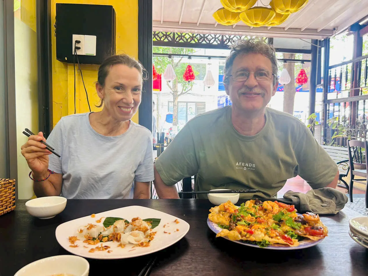 White Rose dumplings Hoi An street food tour couple DDTravel