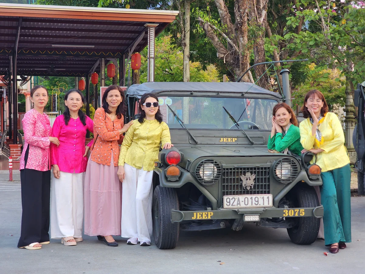 My Son Sanctuary UNESCO World Heritage Site vintage Jeep DDTravel Hoi An